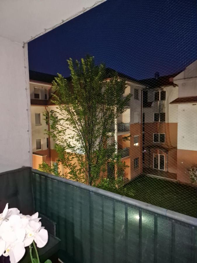 Tilla Apartman Hajdúszoboszló Eksteriør billede